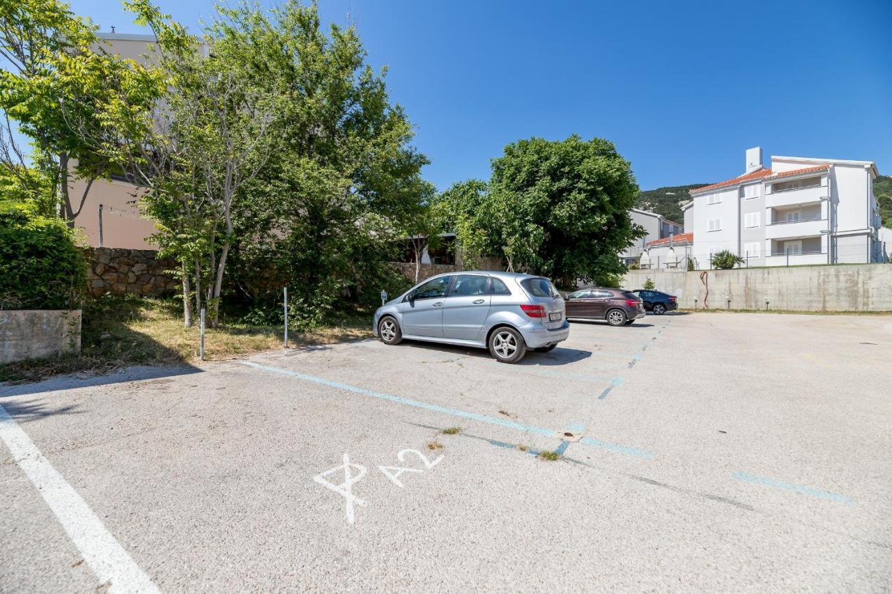 Ana Apartment Baska  Exterior photo